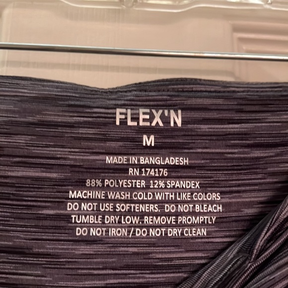 Flex’n Leggings in Heather Grey - Picture 3 of 8